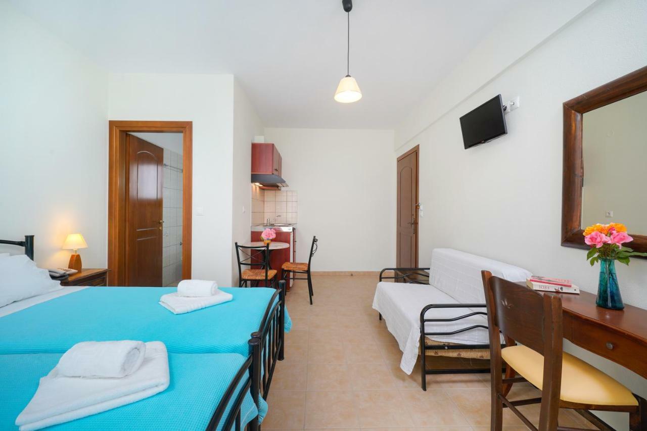 Studios Anemos Chrisi Ammoudia Exterior foto